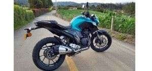 yamaha-FZ25-prueba
