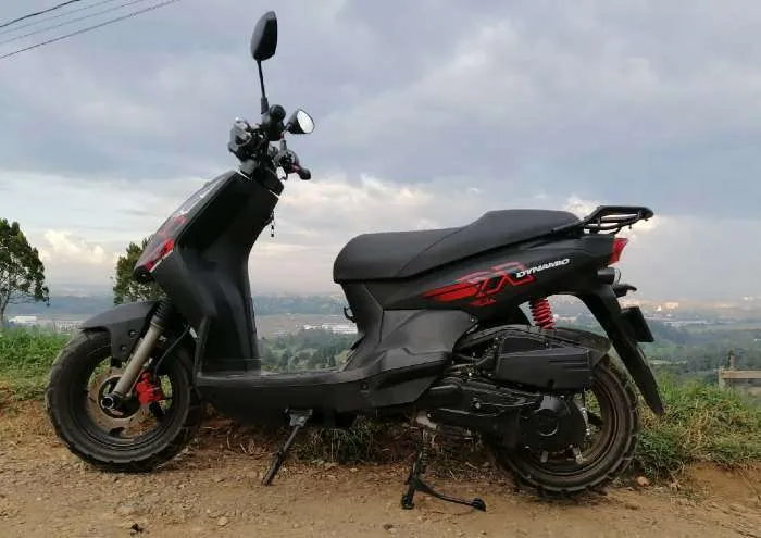 Moto AKT Dynamic K 125 detalles y más
