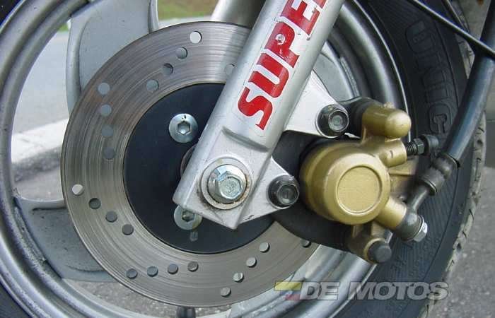 Discos de freno de la Suzuki Space AN 100