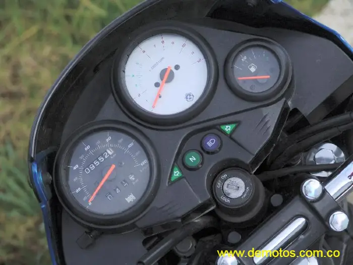 Tablero de la Kawasaki Wind 125 