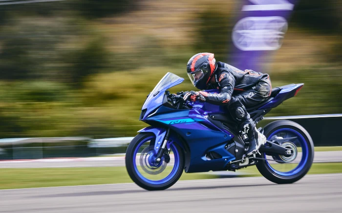 R15 Versión 4