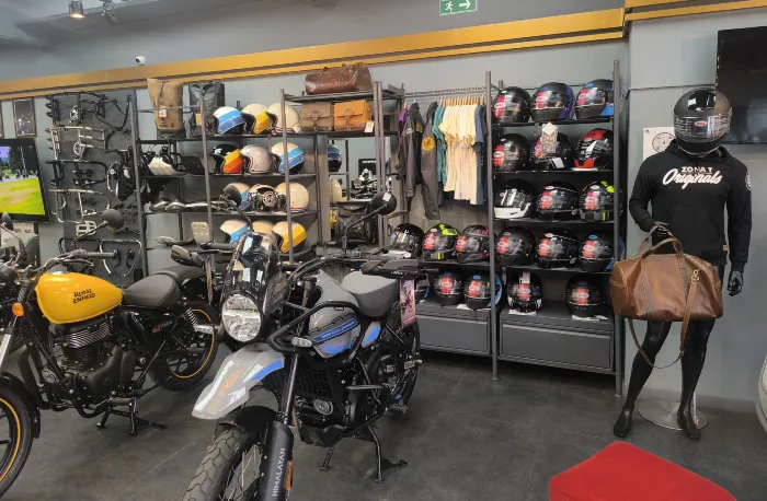 Royal aniversario 15 25 01 Royal Enfield Colombia 15 años de historia 2 Royal Enfield Colombia aniversario