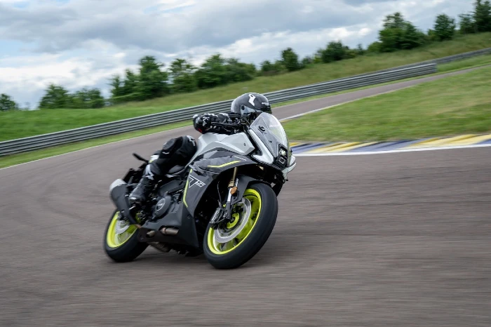 benelli tornado 550 en pista Nueva Benelli Tornado 550 2025, estrena motor La Revista De Motos