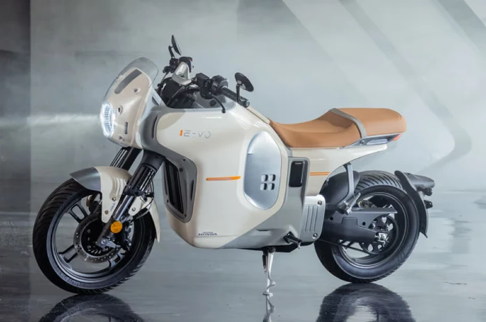 Honda cafe racer electrica