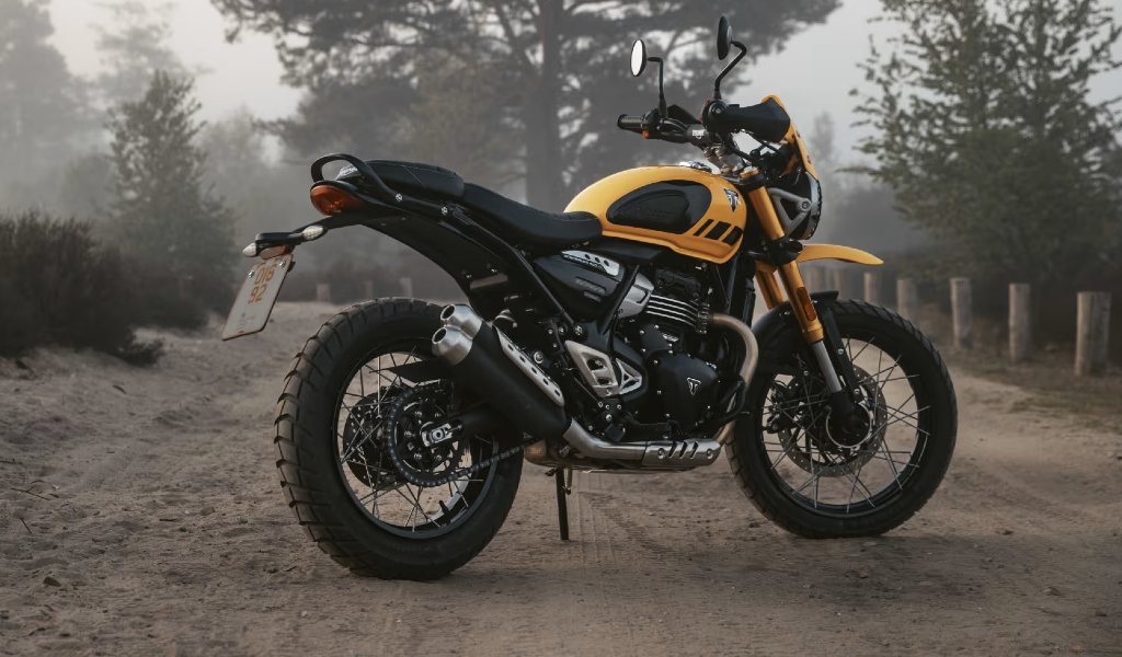 Triumph Scrambler 400 XC llega a Europa 2025