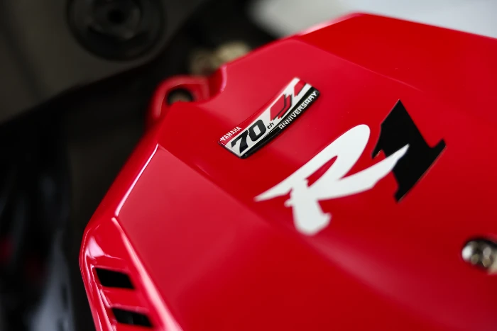 así luce la moto del 70 aniversario de Yamaha Motos