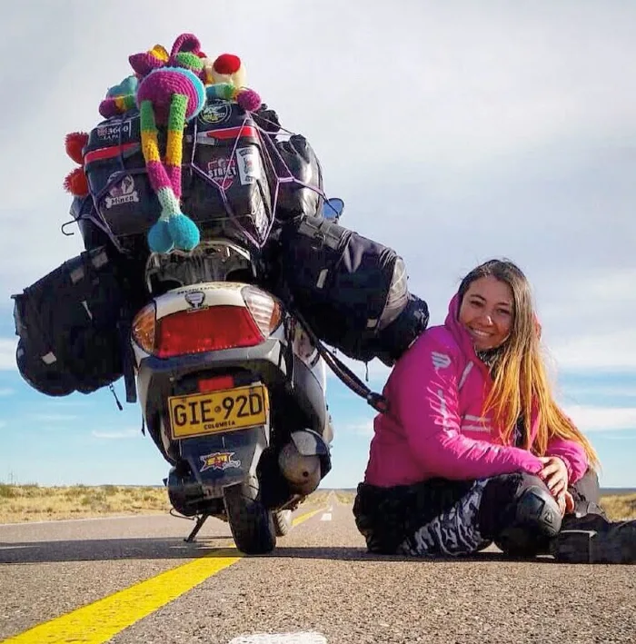 luna en la carretera Entre fronteras y kilómetros: la historia de Luna y el viaje en el que se encontró a sí misma  La Revista De Motos