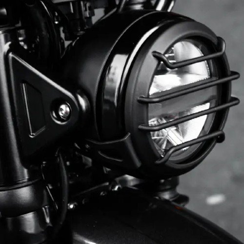 luz frontal bsa BSA Scrambler-Los clásicos son eternos La Revista De Motos