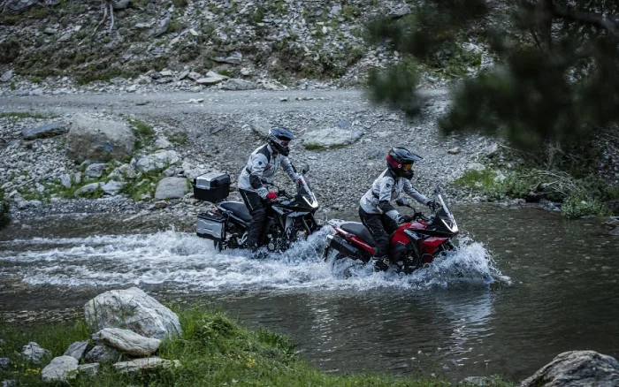 Macbor Montana XR 125 EVO en acción