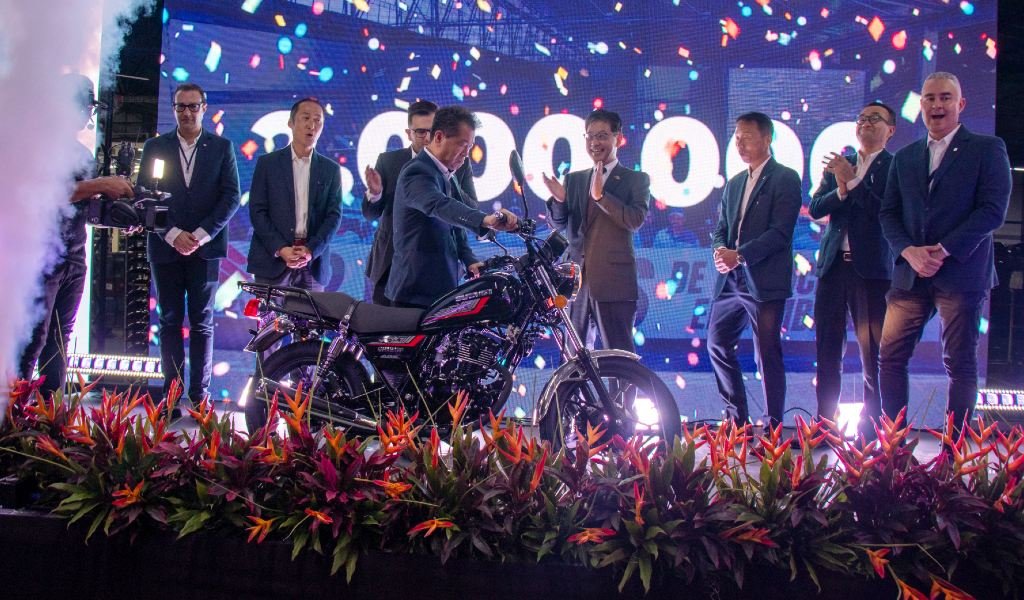 2025 2 millones de motocicletas ensambladas por Suzuki Colombia