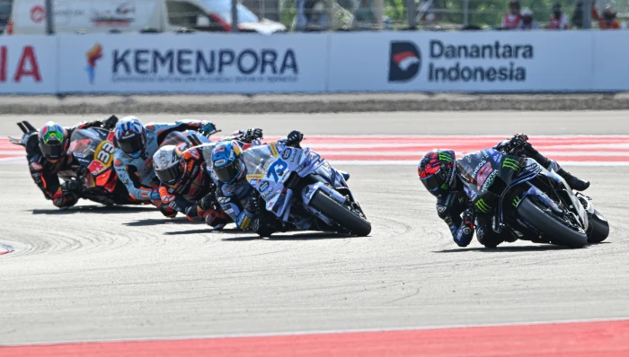 Alex Rins puso a la Yamaha en los primeros lugares, hasta que las llantas aguantaron