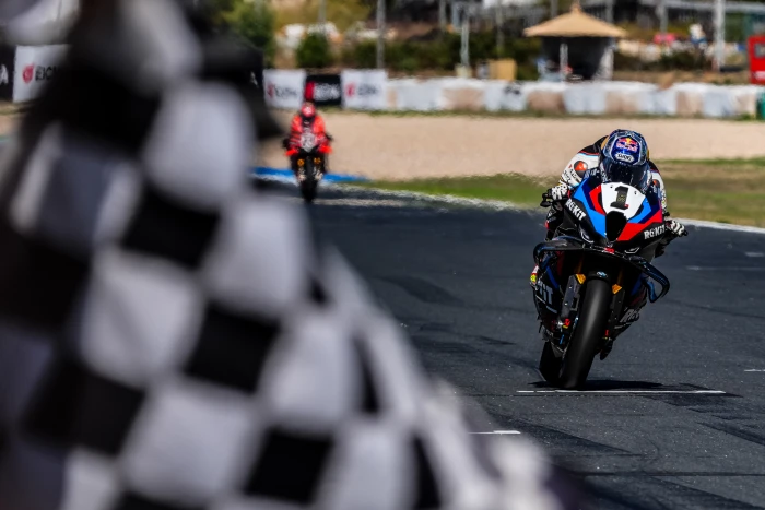 Toprak va con todo por el título del Mundial de Superbike 2025