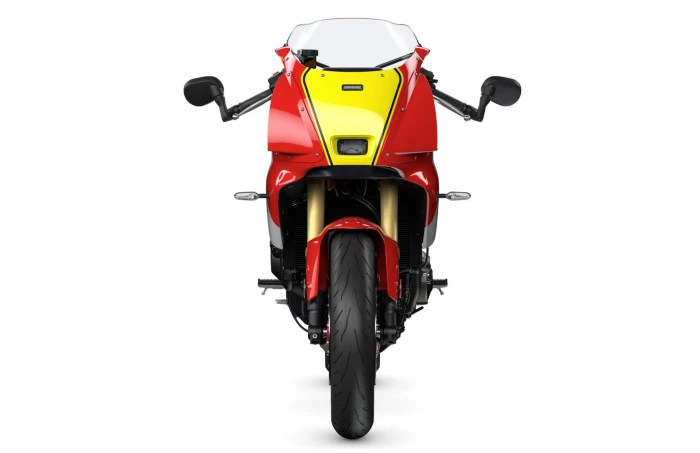 xsr900 gp 2026 legend red Yamaha XSR900 GP 2026: homenaje a “King” Kenny Roberts y la época dorada del motociclismo 3 Yamaha XSR900 GP 2026 en el tono Legend Red