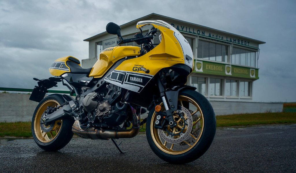 La Yamaha XSR900 GP 2026 llega para reafirmar el espíritu Sport Heritage de la marca japonesa