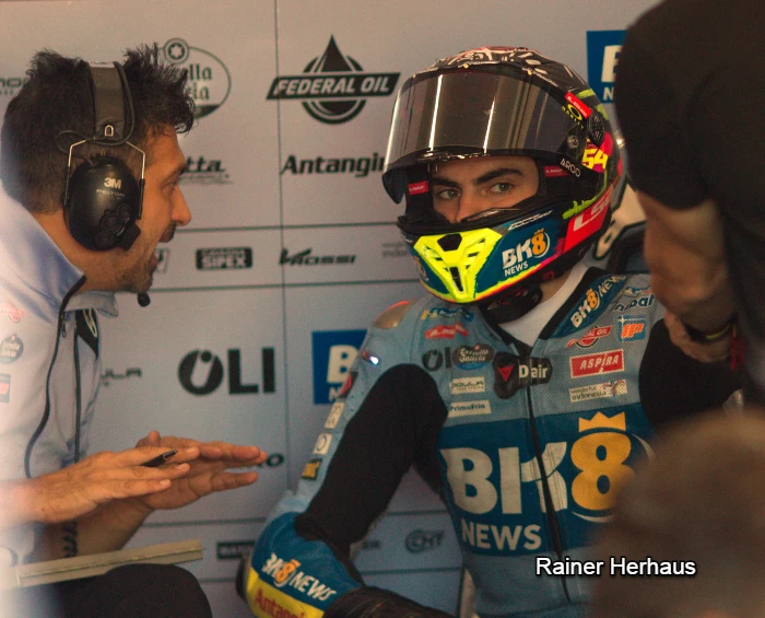 Fermín Aldeguer, el novato del año también rodó en Valencia