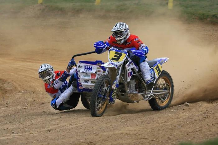 evolucion sidecarcross 2010 Sidecarcross: historia, origen y evolución del motocross de sidecar 5 Con el paso del tiempo la modalidad ha ganado en seguridad y tecnología