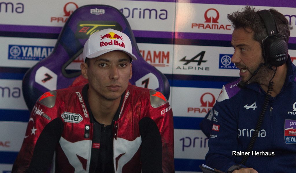 Toprak y Diogo debutan en el test de MotoGP en Valencia