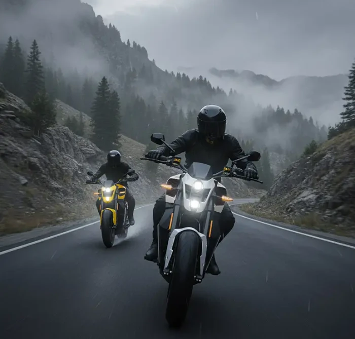 verge ts pro en accion Moto eléctrica con batería de estado sólido: Verge TS Pro y Ducati V21L 2 Verge TS Pro con batería de estado sólido en acción