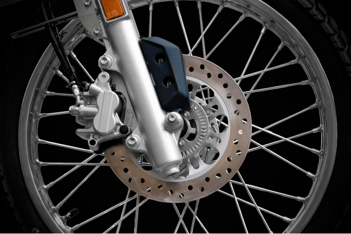 frenos abs en suzuki dr 150 Nueva Suzuki DR150 ABS Carburada - El regreso de una favorita 2 La Suzuki DR150 ABS Carburada viene con sistema antibloqueo de la rueda, para mayor seguridad