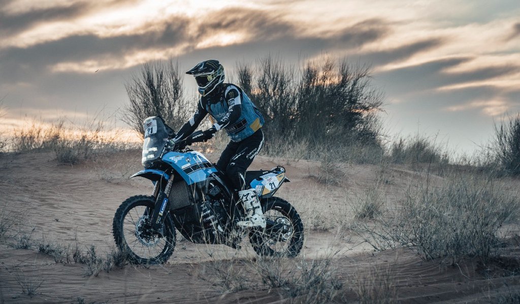 yamaha tenere en el africa eco race 2026 foto accion en el desierto Inicio 19 Yamaha Ténéré hace historia en el Africa Eco Race 2026 con una victoria dominante