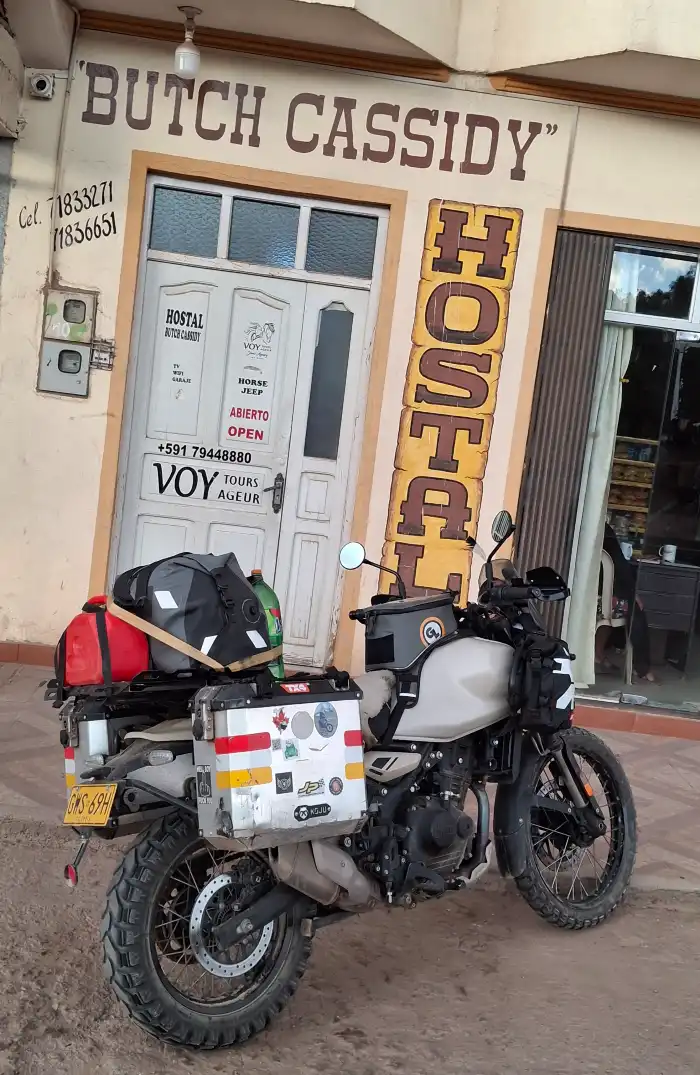 viaje por el sur de amercia en royal enfield himalayan 450 Royal Enfield Himalayan 450 rompe récords y confirma su liderazgo en el turismo aventura 1 Royal Enfield Himalayan 450 de viaje por Bolivia