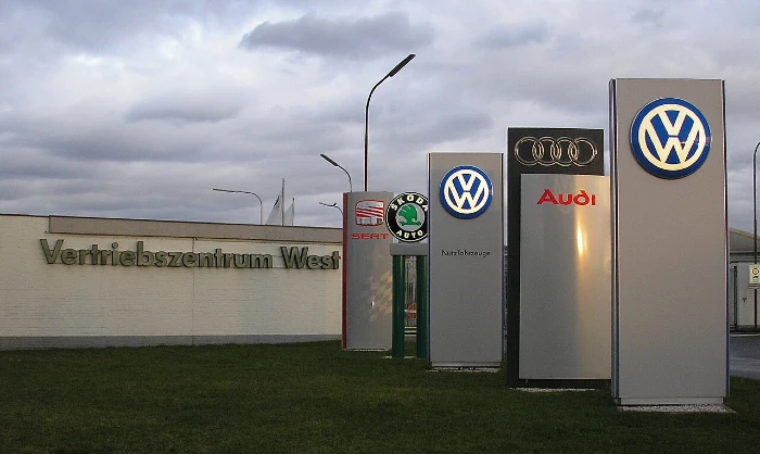 grupo volkswagen ¿Volkswagen vendería Ducati? La crisis del gigante alemán vuelve a poner a la marca italiana en el centro de los rumores 1 Grupo Volkswagen