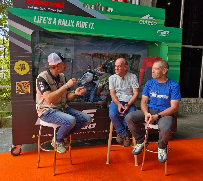 kawasaki kle 500 podcast Kawasaki KLE500-Z1100-Z900 y más en la F2R 2026 2 Moto Kawasaki KLE 500 en una caja de juguete con Mateo Moreno y los presentadores del podcast de motos Sin Filtro