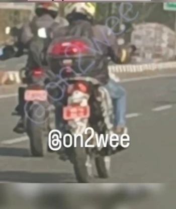 moto bajaj en prueba posible dobleproposito Tras un avistamiento surge la pregunta ¿Será que llega la Bajaj doble propósito? 1 Bajaj prepara su primera motocicleta doble propósito