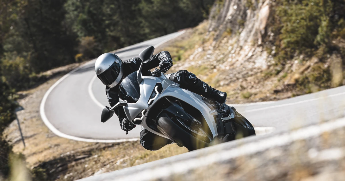 Inicio 1 Norton Manx R en carretera