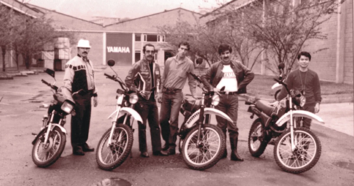 yamaha colombia inicios de su historia Inicio 1 Había que aprender a manejar moto para poder venderlas