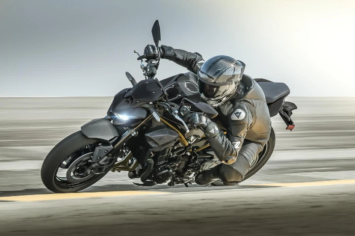 z900 la superventas de kawasaki en colombia Kawasaki KLE500-Z1100-Z900 y más en la F2R 2026 5 Kawasaki Z900