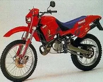derbi senda moto estatica ZiD-50 Pilot: la historia del ciclomotor ruso que nació con un motor inspirado en España 3 Derbi Senda