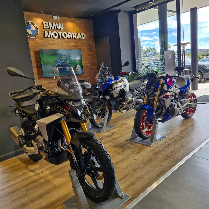 nueva tienda bmw motorrad lemont medellin Autogermana inaugura en Medellín su nueva vitrina Retail Next con BMW Motorrad, BMW y MINI 2 Vitrina LeMont BMW Motorrad