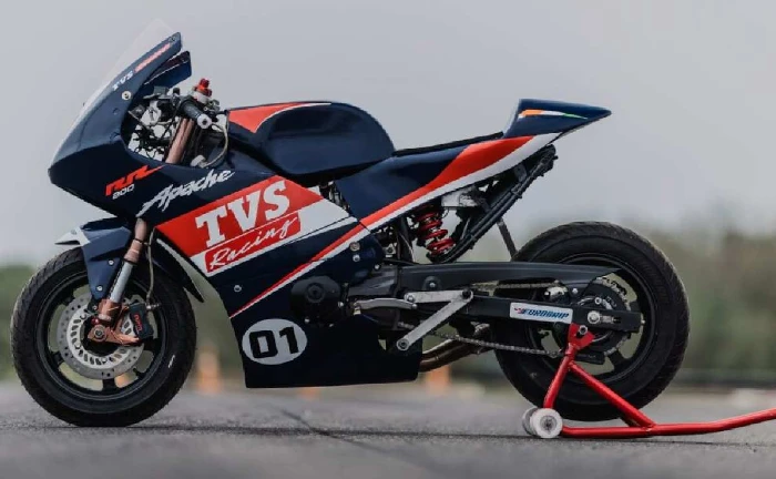 nueva tvs apache rr200 mini india TVS Apache RR200 Mini: la nueva plataforma racing para formar campeones del futuro 4 Moto TVS imagen de costado