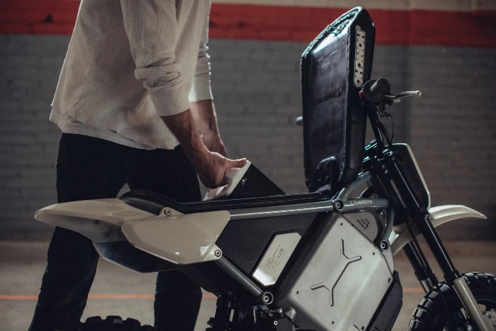 s4 honcho bateria LiveWire S4 Honcho: la marca inicia la producción de sus nuevas motos eléctricas Trail y Street 4 Moto eléctrica con baterías extraíbles