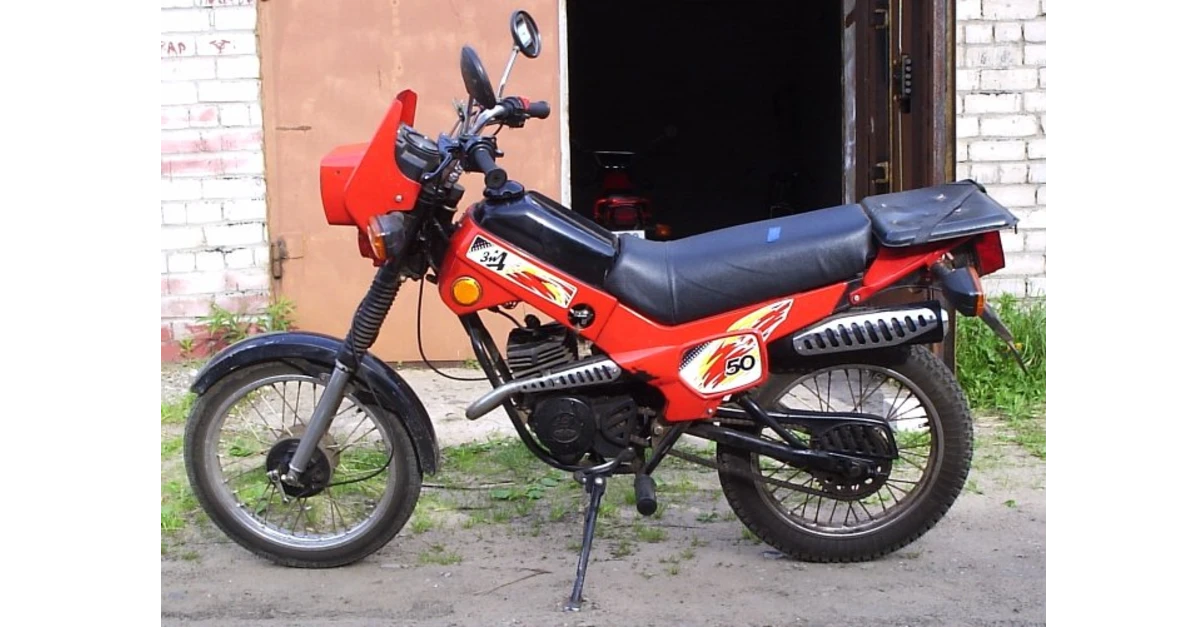 zid 50 pilot historia Inicio 1 ZiD-50 Pilot ciclomotor ruso