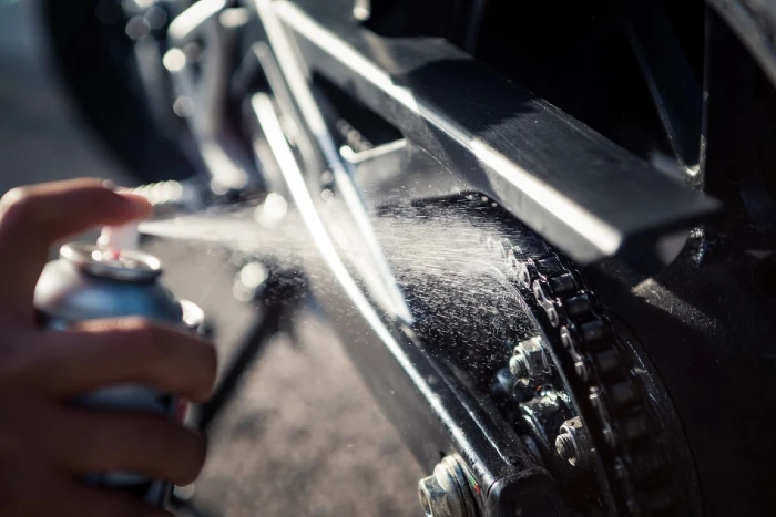 mantenimiento de la cadena de la moto Los 5 mitos sobre el mantenimiento de la cadena de la moto que debes dejar de creer 3 mantenimiento de la cadena de la moto