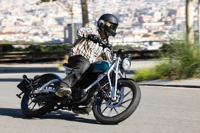 moto electrrica royal enfield ff c6 Royal Enfield Flying Flea C6: la eléctrica que revive una leyenda 2 Royal Enfield FF C6