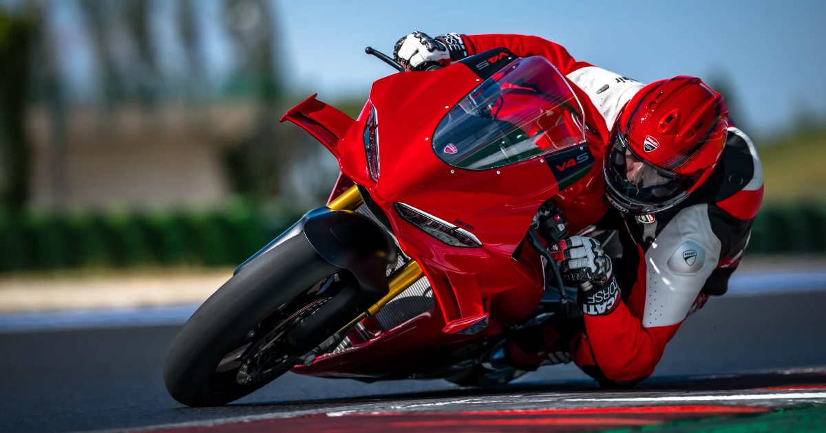 2027 panigale v4 s foto de accion Inicio 3 Nueva Ducati Panigale V4 2027