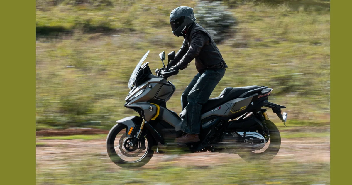 Voge sr450x toma de accion Inicio 1 VOGE SR450X: el scooter crossover bicilíndrico que podría llegar a Colombia