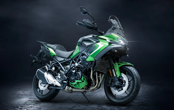 versys 900 verde Nueva Kawasaki Versys 900 rumbo a un terreno más deportivo pero sin perder su esencia viajera 1 Diseño completamente nuevo Kawasaki Versys 900