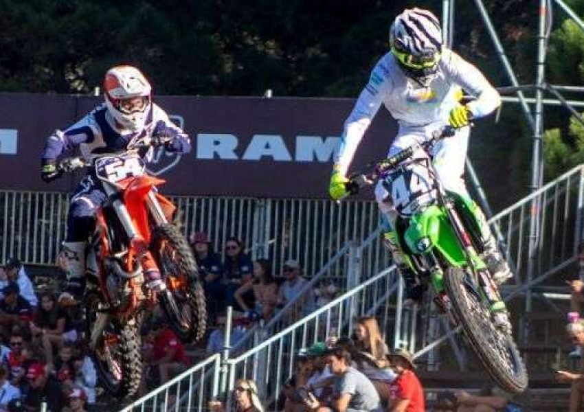 El Show del Supercross sorprendió en Argentina