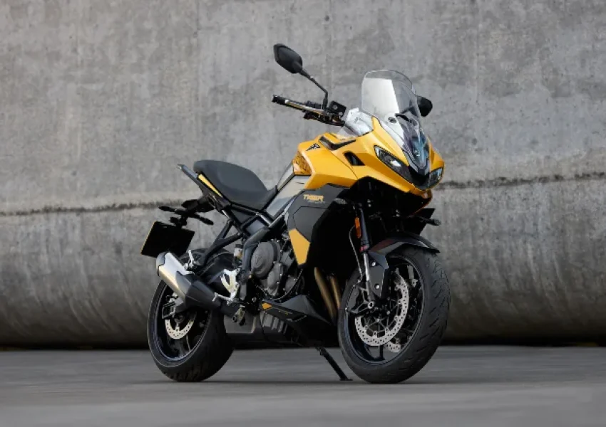 Un lobo en piel de oveja así es la Tiger Sport 800 2025