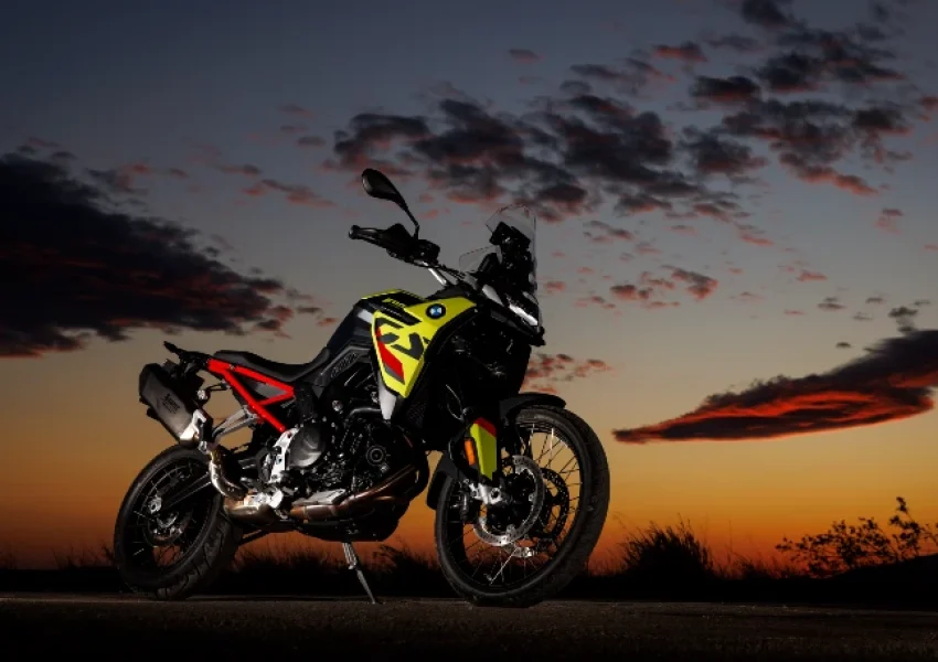 Lanzamiento oficial BMW F900GS